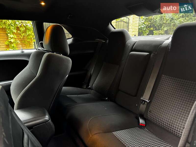 Купе Dodge Challenger 2022 в Киеве фото 27 Купе Dodge Challenger 2022 в Киеве