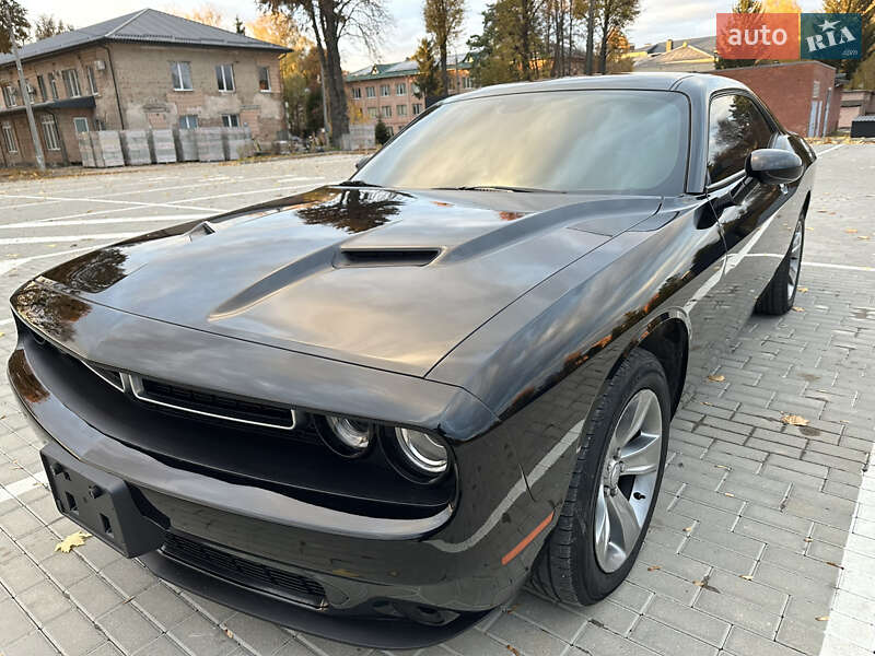 Купе Dodge Challenger 2019 в Ровно фото 6 Купе Dodge Challenger 2019 в Ровно