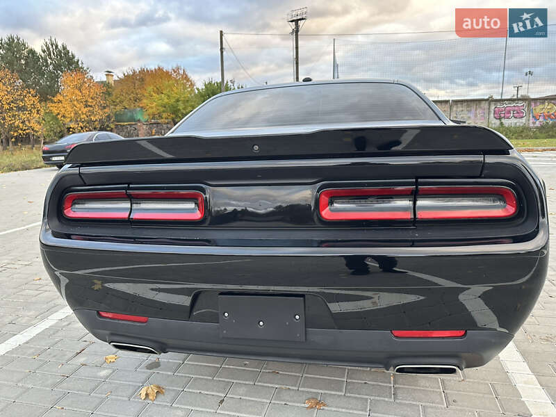 Купе Dodge Challenger 2019 в Ровно фото 19 Купе Dodge Challenger 2019 в Ровно