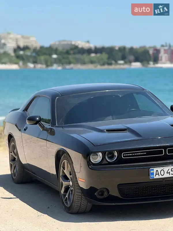 Dodge Challenger 2015