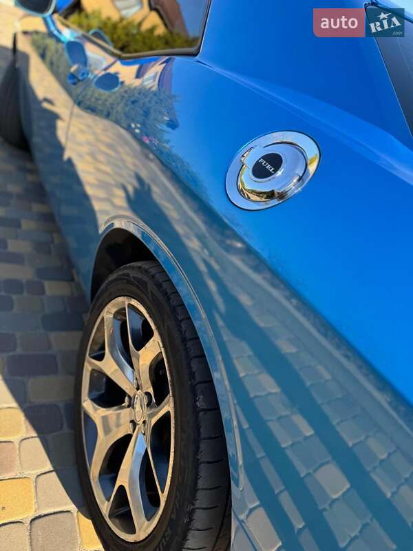 Купе Dodge Challenger 2015 в Запоріжжі фото 10 Купе Dodge Challenger 2015 в Запоріжжі
