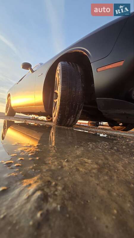 Купе Dodge Challenger 2017 в Нерубайське
