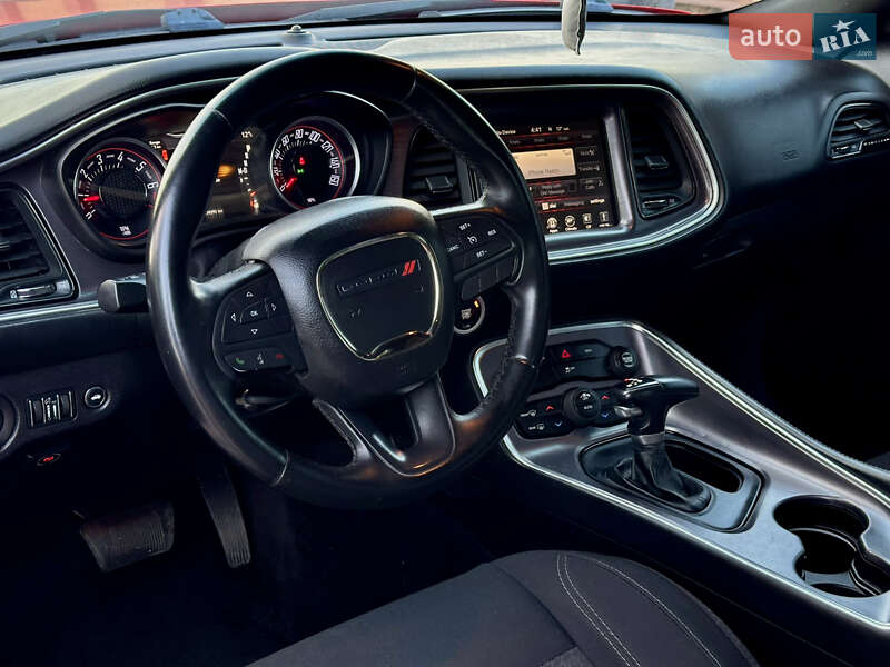 Купе Dodge Challenger 2016 в Кропивницком фото 38 Купе Dodge Challenger 2016 в Кропивницком