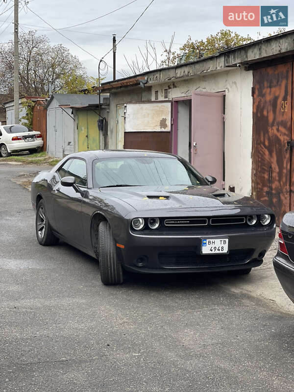 Купе Dodge Challenger 2020 в Одессе фото 3 Купе Dodge Challenger 2020 в Одессе