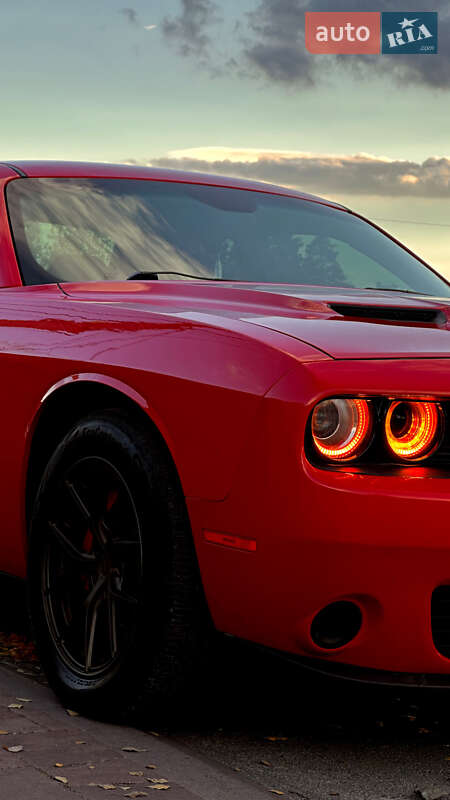 Купе Dodge Challenger 2016 в Кропивницком фото 55 Купе Dodge Challenger 2016 в Кропивницком