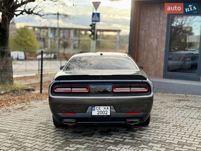 Купе Dodge Challenger 2021 в Кицмани