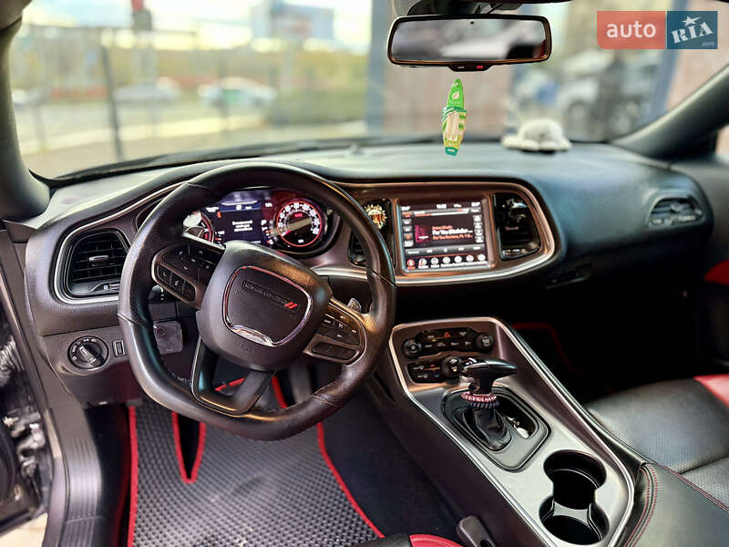 Купе Dodge Challenger 2021 в Кицмани