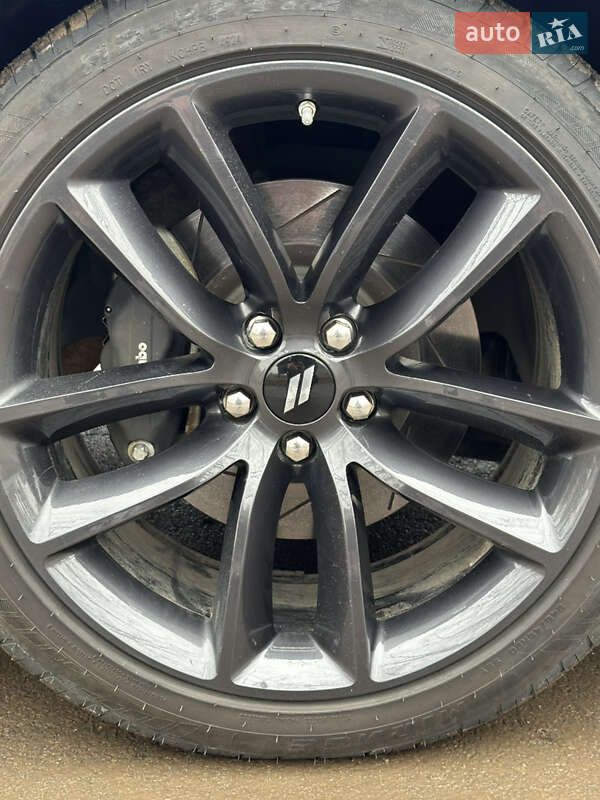 Купе Dodge Challenger 2019 в Києві