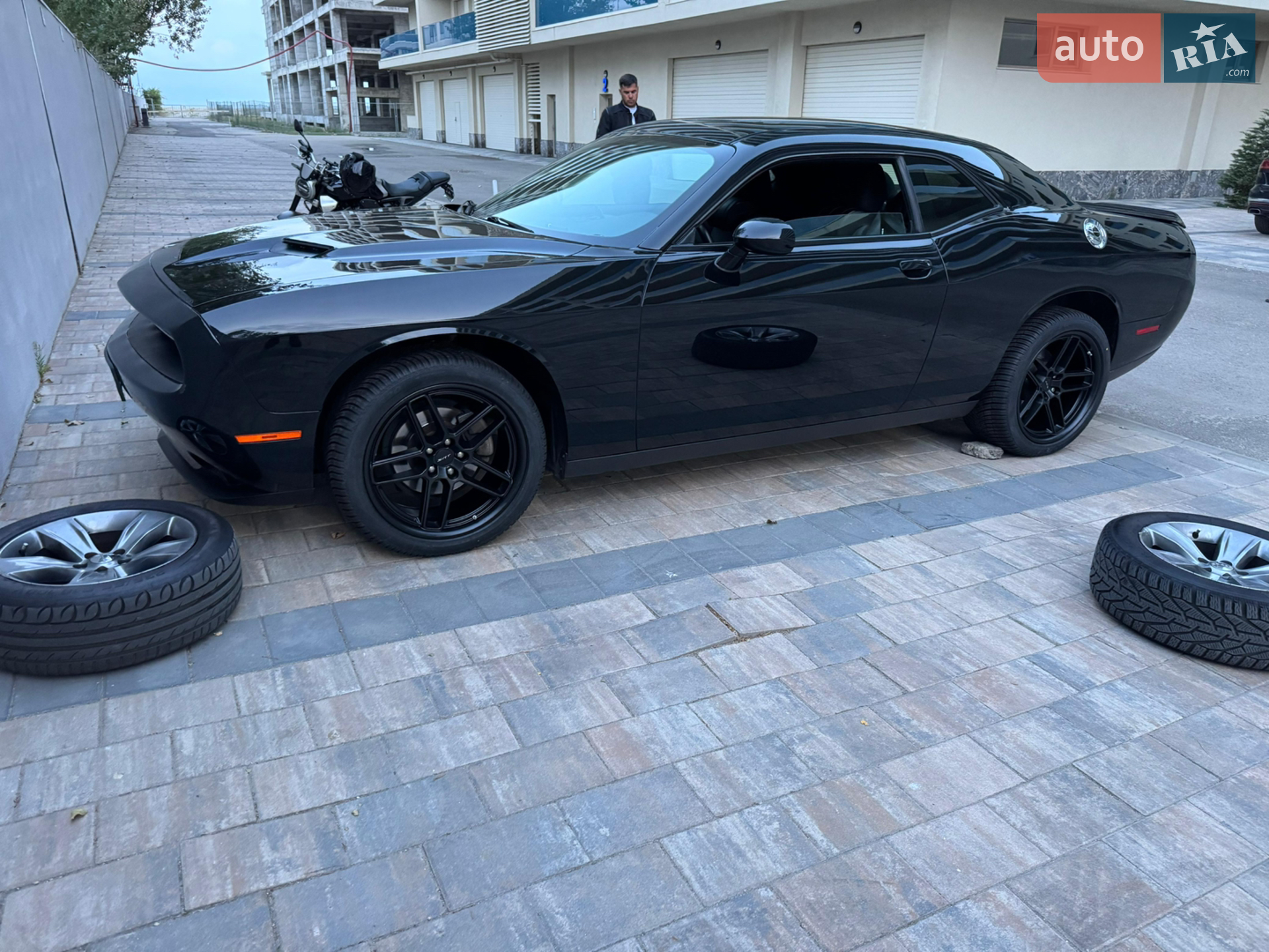 2014 Dodge Challenger - мініатюра 9