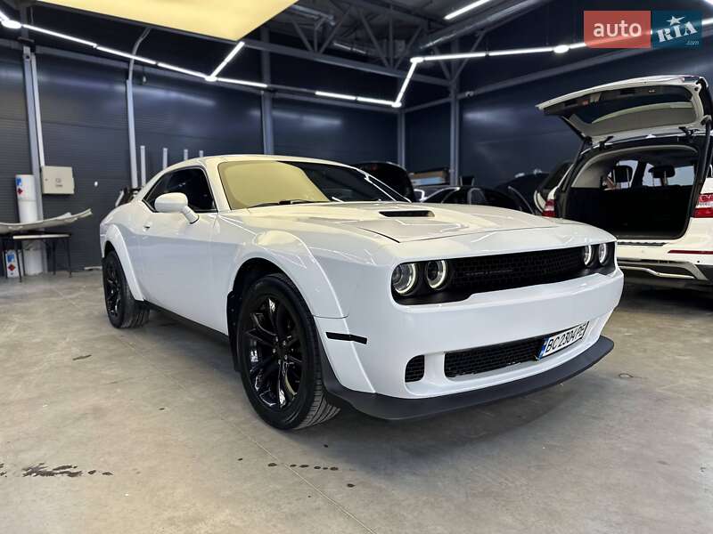 Dodge Challenger 2016