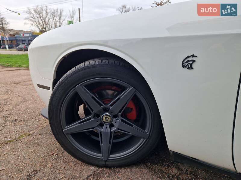 Купе Dodge Challenger 2012 в Кропивницькому фото 15 Купе Dodge Challenger 2012 в Кропивницькому