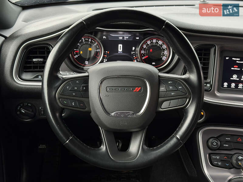 Купе Dodge Challenger 2020 в Києві фото 34 Купе Dodge Challenger 2020 в Києві