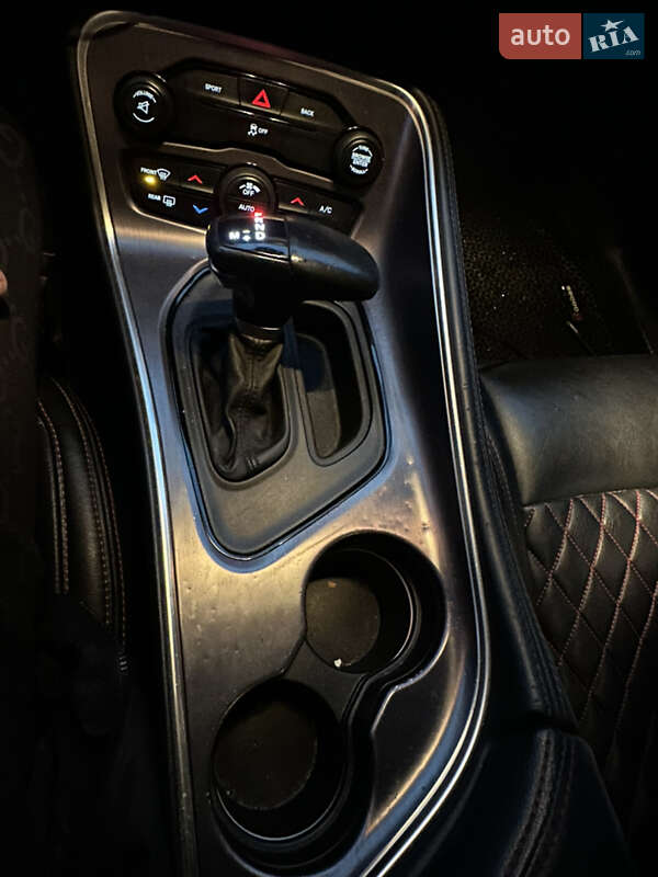 Купе Dodge Challenger 2016 в Львове фото 22 Купе Dodge Challenger 2016 в Львове