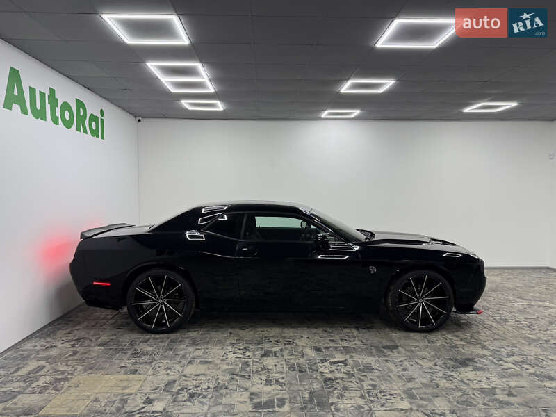 Купе Dodge Challenger 2017 в Одессе