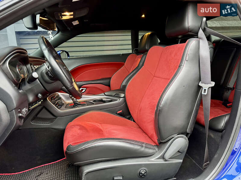 Купе Dodge Challenger 2019 в Киеве