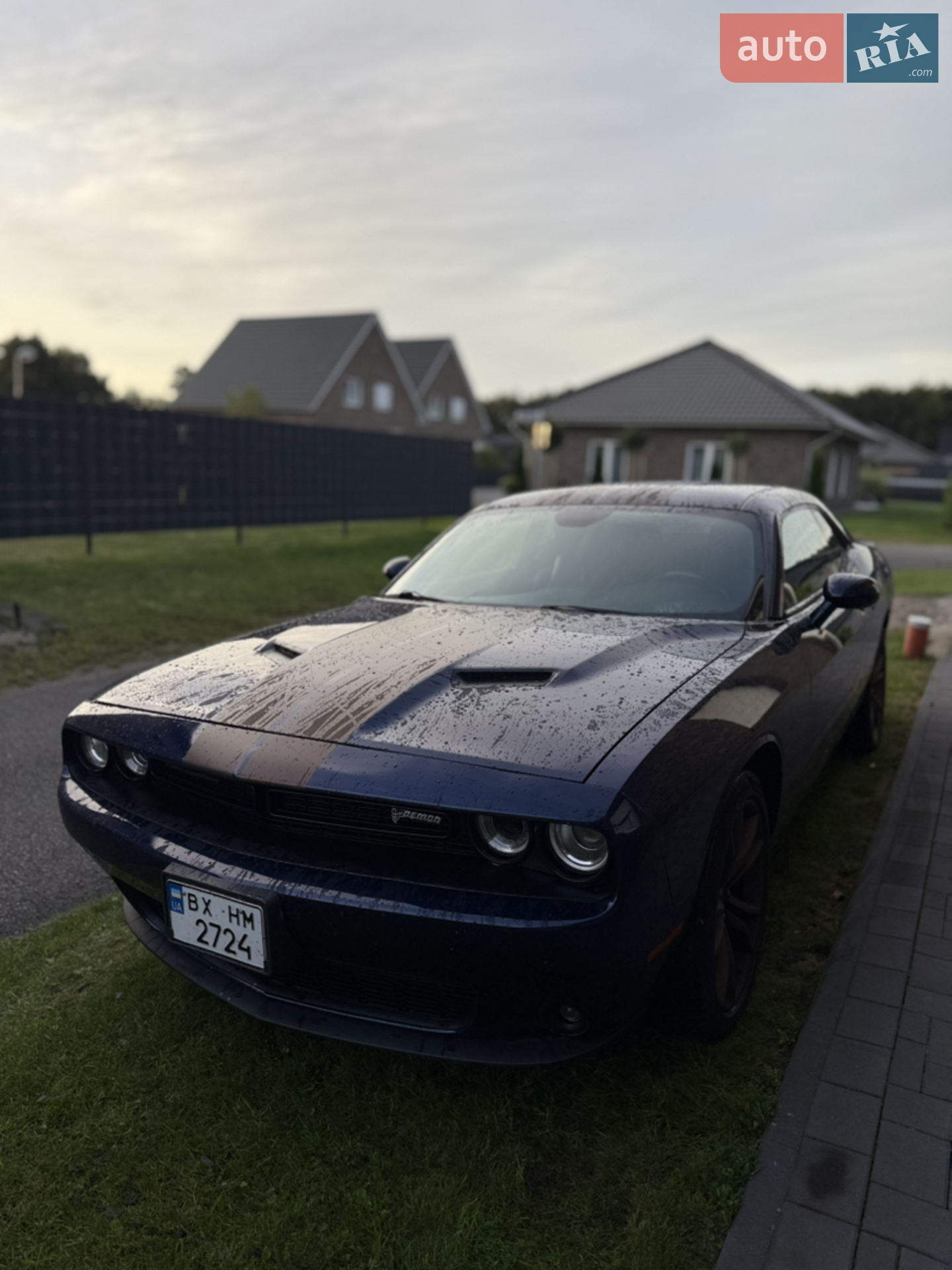 2016 Dodge Challenger - мініатюра 3