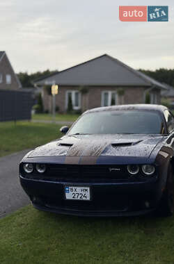 Купе Dodge Challenger 2016 в Каменец-Подольском
