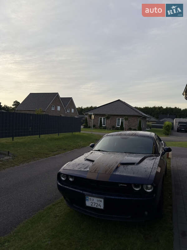 Купе Dodge Challenger 2016 в Каменец-Подольском