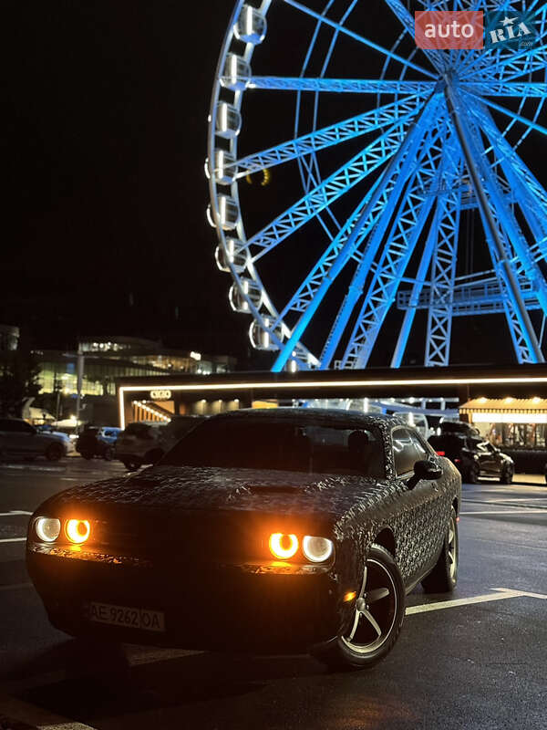 Купе Dodge Challenger 2014 в Дніпрі фото 25 Купе Dodge Challenger 2014 в Дніпрі