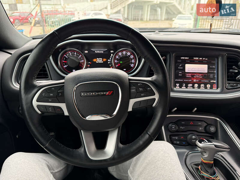 Купе Dodge Challenger 2016 в Полтаве