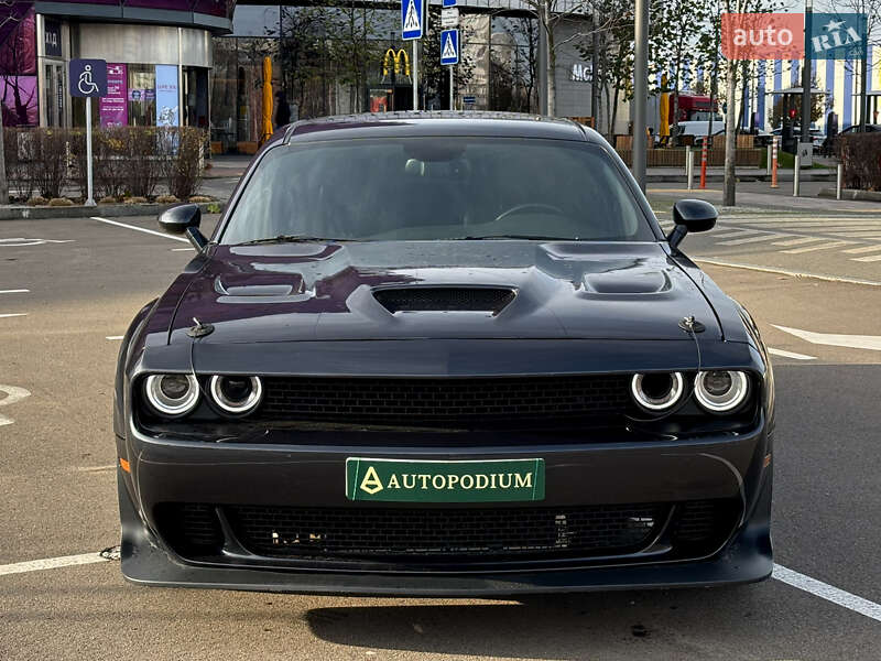 Dodge Challenger 2016
