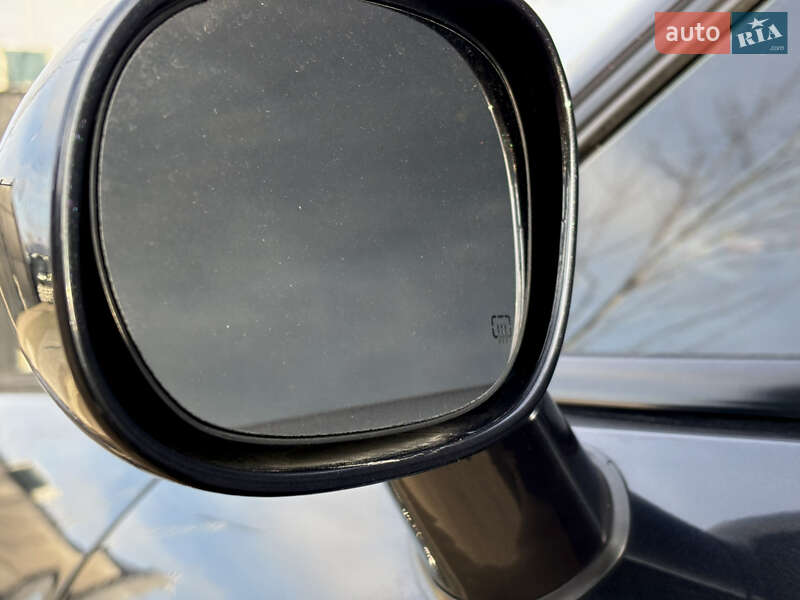 Купе Dodge Challenger 2016 в Киеве