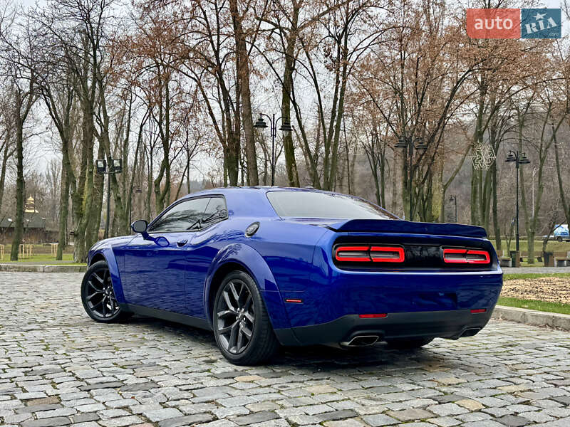 Купе Dodge Challenger 2020 в Киеве