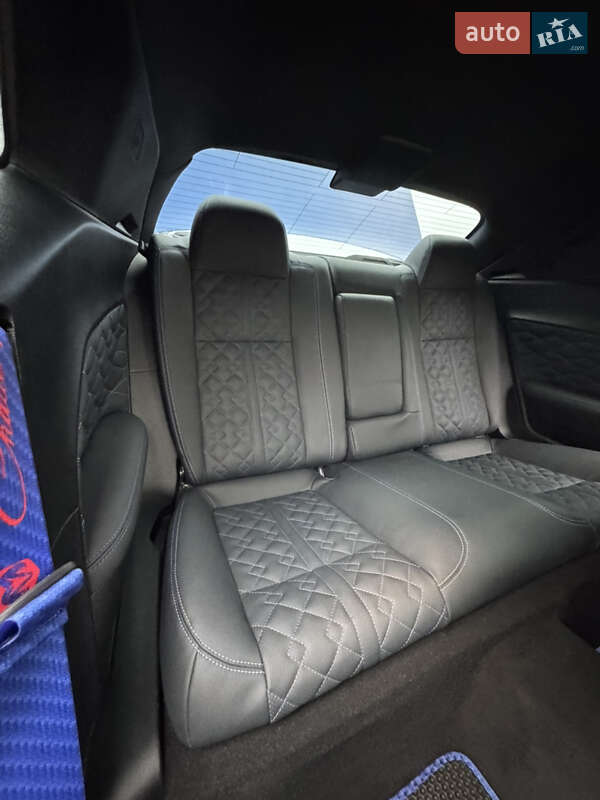 Купе Dodge Challenger 2020 в Киеве