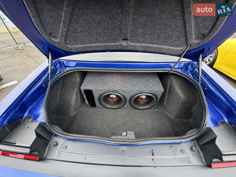 Купе Dodge Challenger 2020 в Киеве