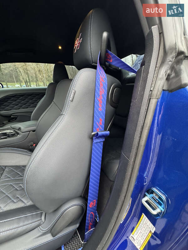 Купе Dodge Challenger 2020 в Киеве