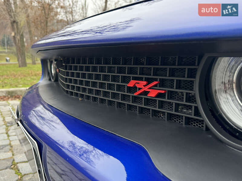 Купе Dodge Challenger 2020 в Киеве