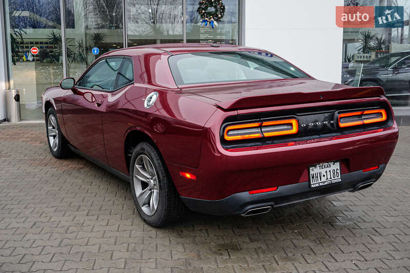 Купе Dodge Challenger 2019 в Житомире