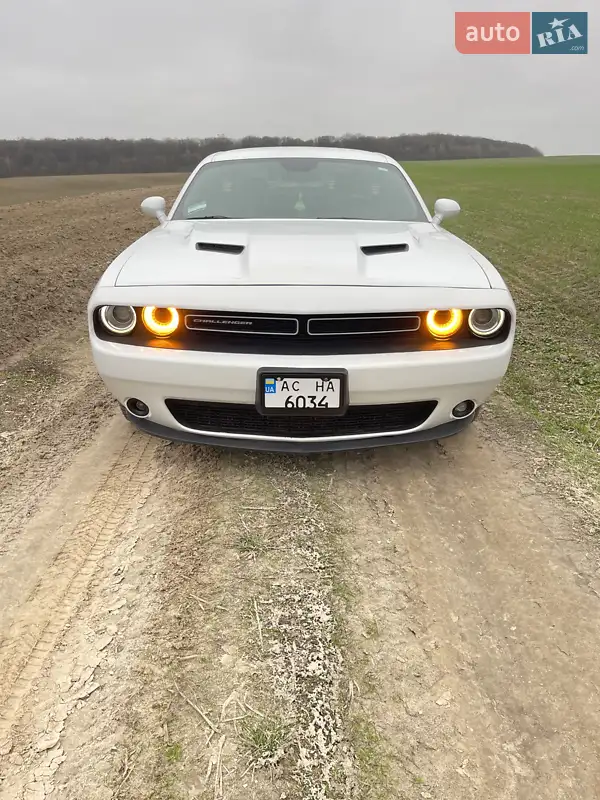 Dodge Challenger 2016