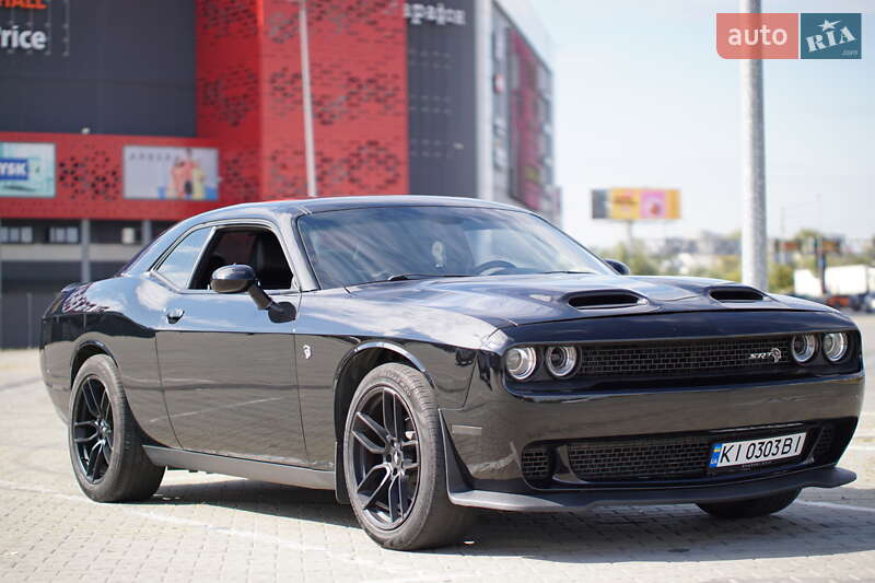 Купе Dodge Challenger 2019 в Киеве