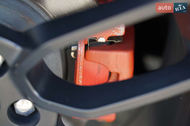 Купе Dodge Challenger 2019 в Киеве