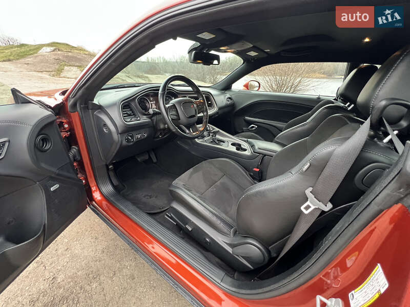 Купе Dodge Challenger 2022 в Киеве