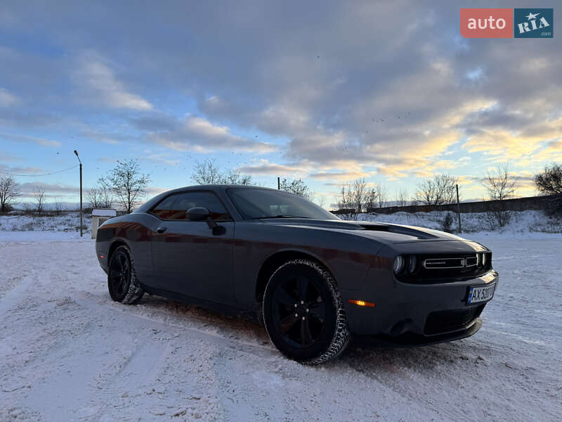 Купе Dodge Challenger 2020 в Харкові фото 36 Купе Dodge Challenger 2020 в Харкові