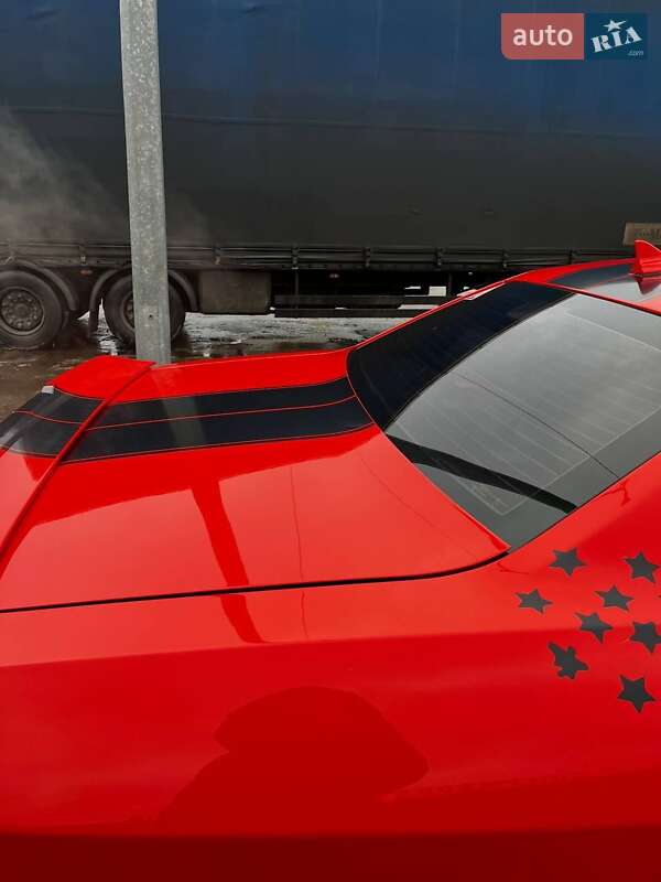 Купе Dodge Challenger 2017 в Житомире