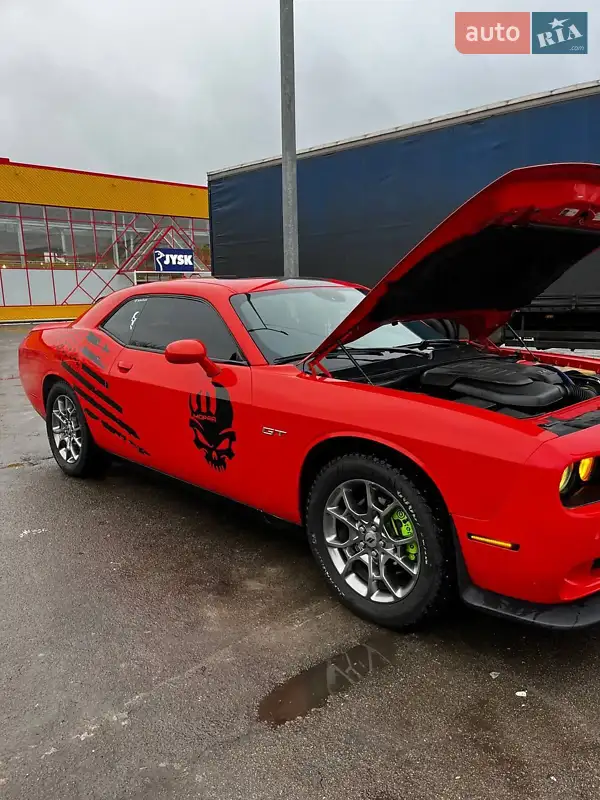 Dodge Challenger
