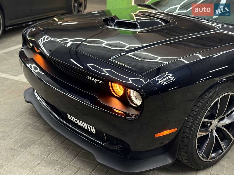 Купе Dodge Challenger 2016 в Киеве фото 9 Купе Dodge Challenger 2016 в Киеве