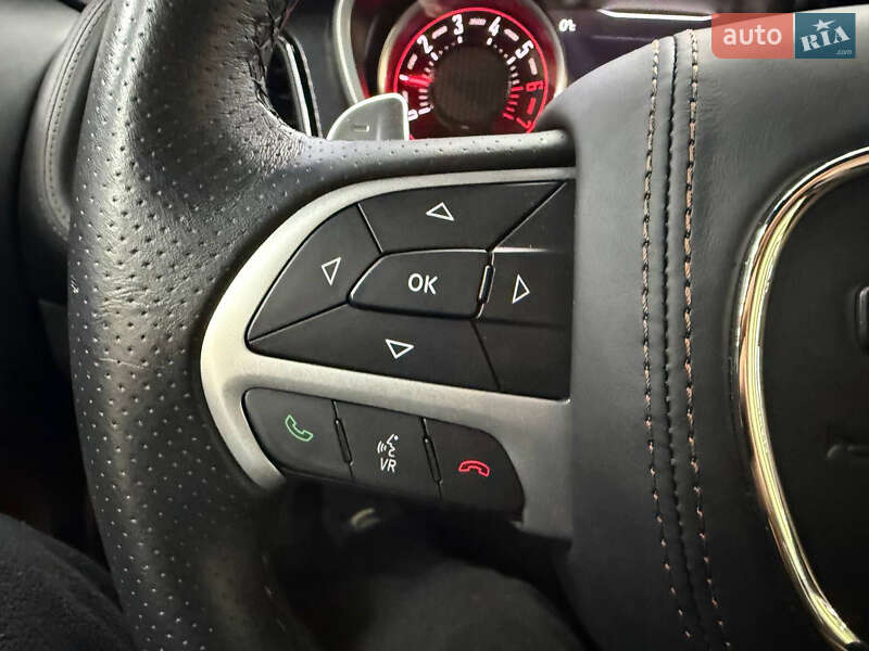 Купе Dodge Challenger 2016 в Киеве фото 20 Купе Dodge Challenger 2016 в Киеве