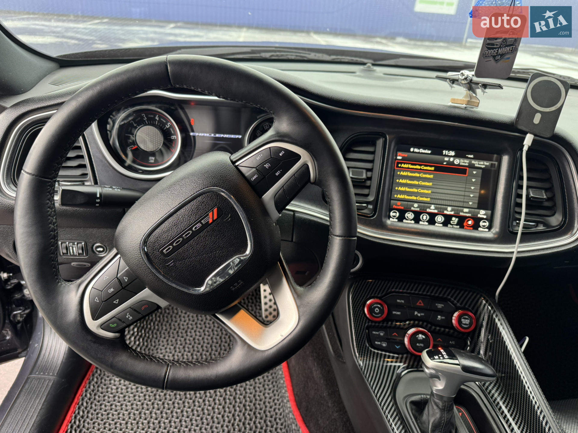 2018 Dodge Challenger - мініатюра 14