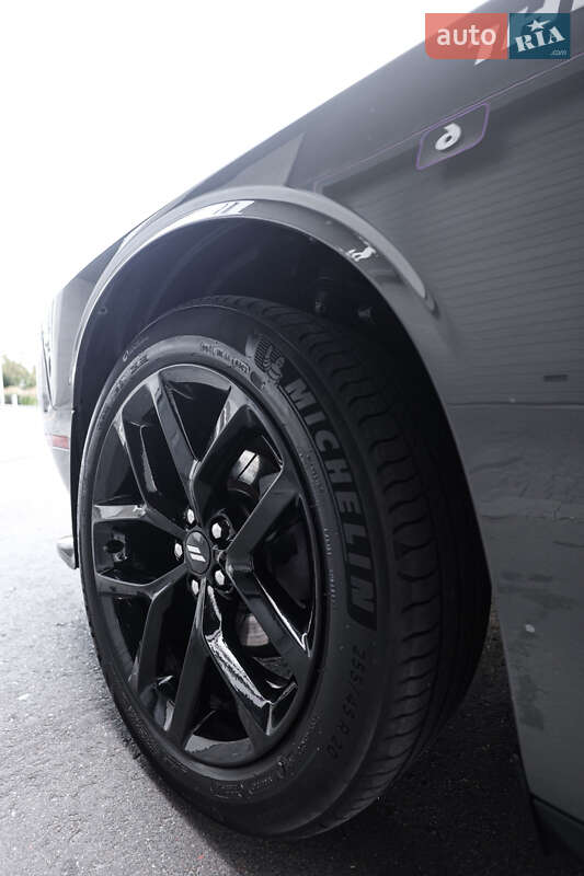 Купе Dodge Challenger 2019 в Києві