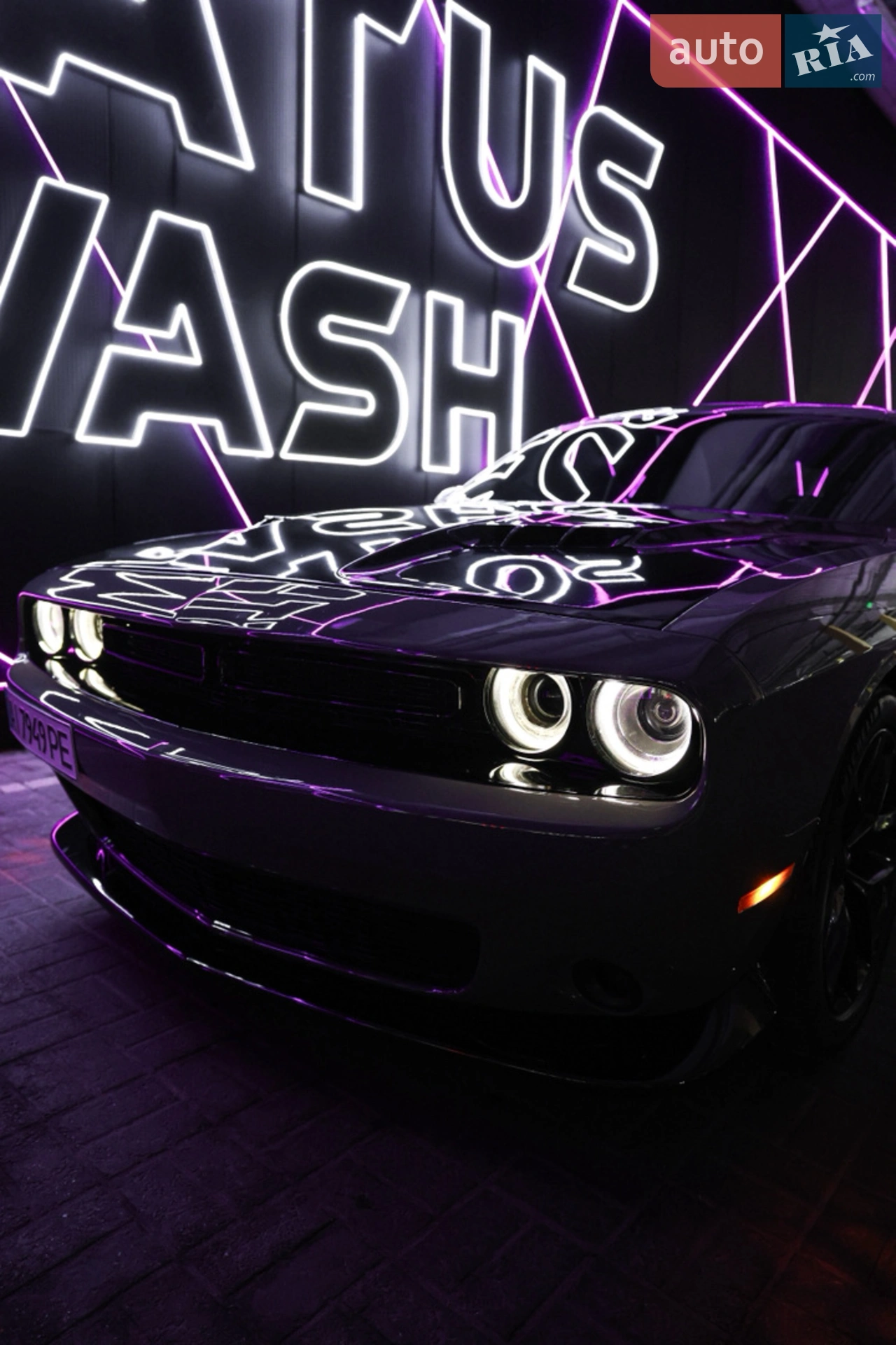 2019 Dodge Challenger - мініатюра 2