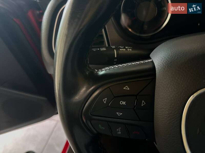 Купе Dodge Challenger 2016 в Львове фото 18 Купе Dodge Challenger 2016 в Львове