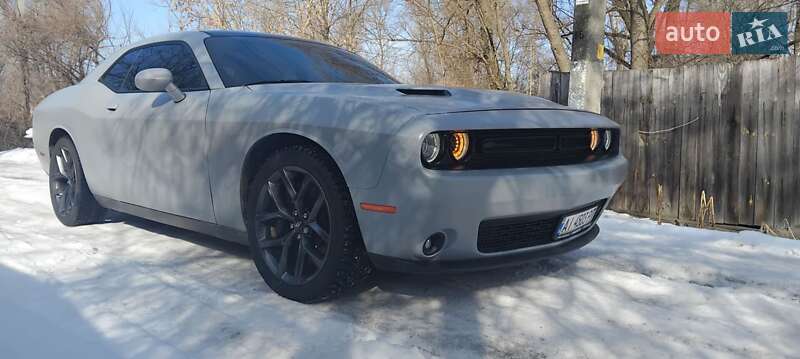 Купе Dodge Challenger 2020 в Киеве