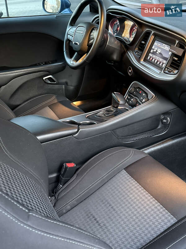 Купе Dodge Challenger 2020 в Львові фото 4 Купе Dodge Challenger 2020 в Львові