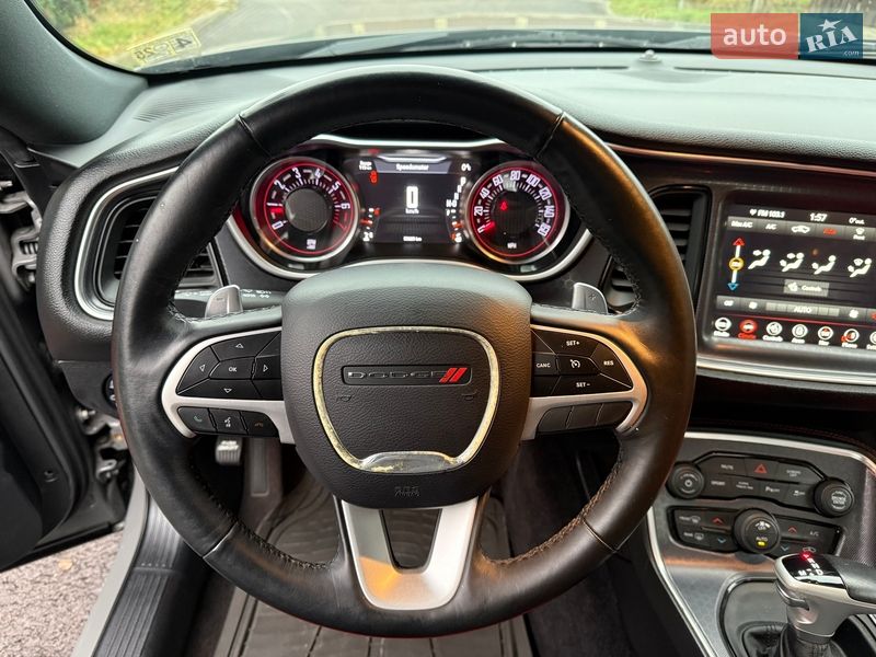 Купе Dodge Challenger 2017 в Киеве