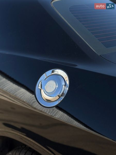 Купе Dodge Challenger 2017 в Киеве