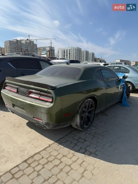Купе Dodge Challenger 2022 в Львове